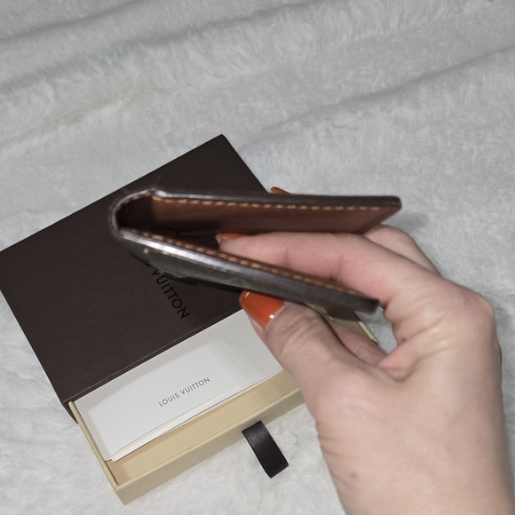Louis Vuitton Monogram Bifold Card Organizer EUC - Picture 6 of 11